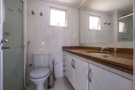 Apartamento para alugar com 72m², 2 quartos e 2 vagasSuíte