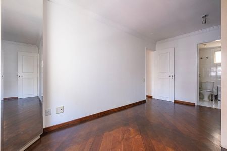Apartamento para alugar com 72m², 2 quartos e 2 vagasSuíte