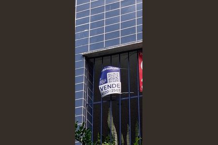 Apartamento à venda com 90m², 2 quartos e 1 vagaPlaca instalada