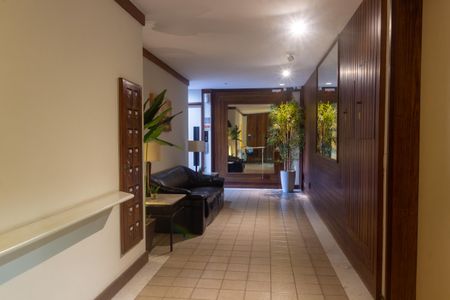 Apartamento à venda com 90m², 2 quartos e 1 vagaHall de entrada