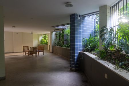 Apartamento à venda com 90m², 2 quartos e 1 vagaÁrea comum - Playground