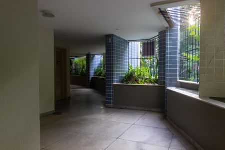 Apartamento à venda com 90m², 2 quartos e 1 vagaÁrea comum - Playground