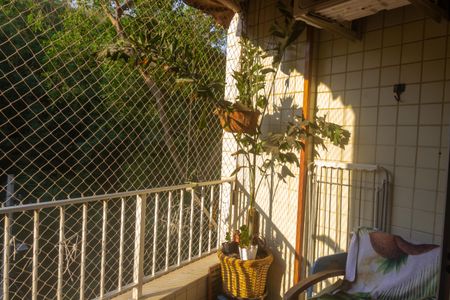 Apartamento à venda com 90m², 2 quartos e 1 vagaVaranda