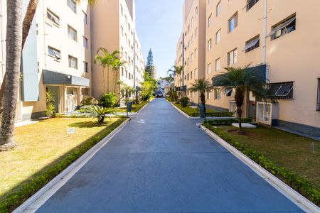 Apartamento para alugar com 64m², 2 quartos e 1 vagaÁrea comum