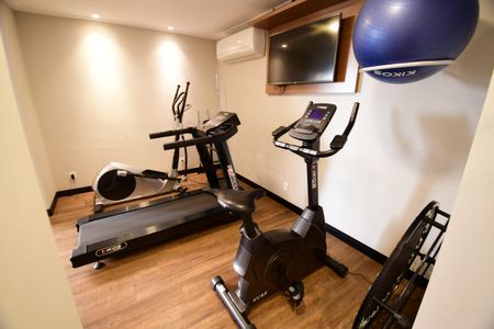 Apartamento à venda com 198m², 4 quartos e 2 vagasÁrea comum - Academia