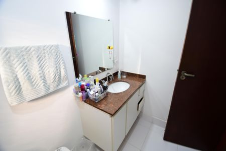 Apartamento à venda com 198m², 4 quartos e 2 vagasBanheiro Suíte