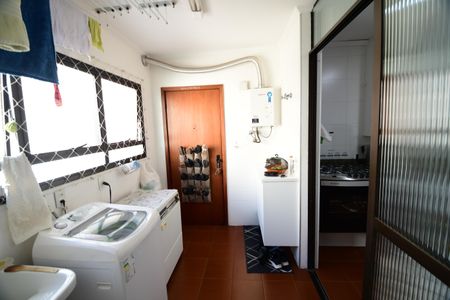 Apartamento à venda com 198m², 4 quartos e 2 vagasÁrea de Serviço