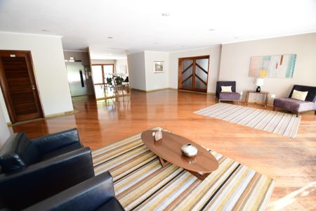 Apartamento à venda com 198m², 4 quartos e 2 vagasHall social