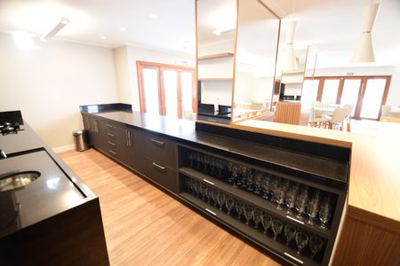 Apartamento à venda com 198m², 4 quartos e 2 vagasÁrea comum - Salão de festas