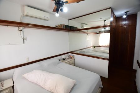 Apartamento à venda com 198m², 4 quartos e 2 vagasQuarto 4 - Suíte