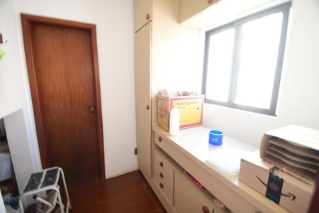 Apartamento à venda com 198m², 4 quartos e 2 vagasÁrea de Serviço