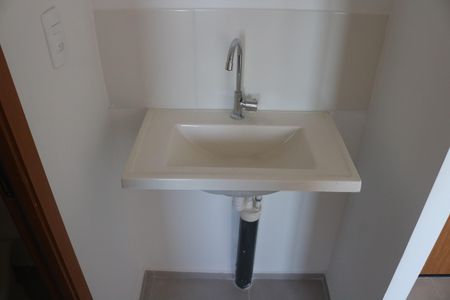 Apartamento para alugar com 40m², 2 quartos e sem vagaBanheiro