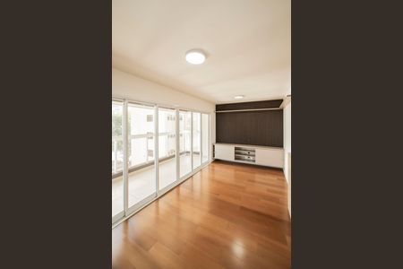 Apartamento à venda com 66m², 2 quartos e 1 vagaSala