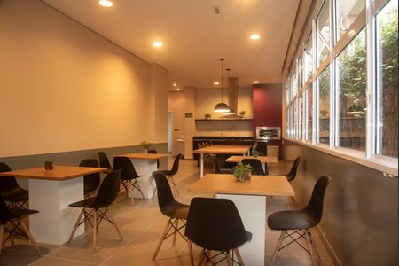 Apartamento à venda com 66m², 2 quartos e 1 vagaÁrea comum - Salão de festas