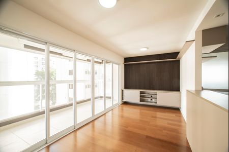 Sala de apartamento à venda com 2 quartos, 66m² em Chácara Inglesa, São Paulo