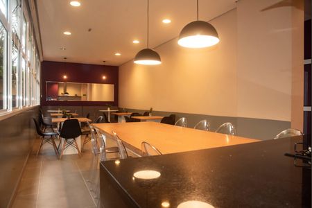 Apartamento à venda com 66m², 2 quartos e 1 vagaÁrea comum - Salão de festas