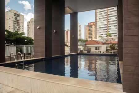 Apartamento à venda com 66m², 2 quartos e 1 vagaÁrea comum - Piscina