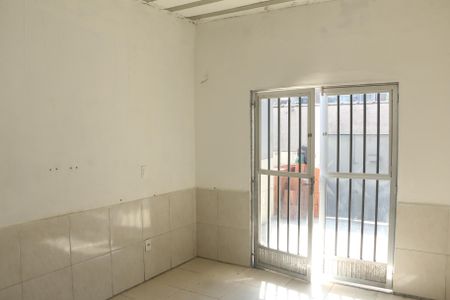 Casa para alugar com 108m², 2 quartos e 1 vagasala