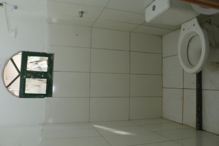 Casa para alugar com 108m², 2 quartos e 1 vagaBanheiro