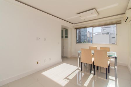 Sala de apartamento para alugar com 1 quarto, 60m² em Centro Histórico, Porto Alegre
