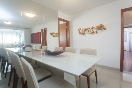 Apartamento à venda com 120m², 4 quartos e 3 vagasSala de Jantar