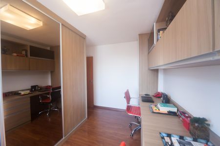 Apartamento à venda com 120m², 4 quartos e 3 vagasquarto 3