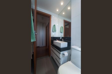 Apartamento à venda com 120m², 4 quartos e 3 vagasBanheiro Social