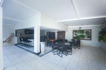 Apartamento à venda com 120m², 4 quartos e 3 vagasÁrea comum - Churrasqueira