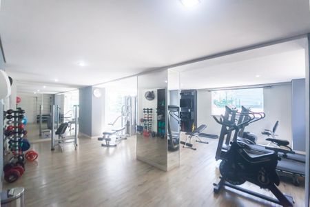 Apartamento à venda com 120m², 4 quartos e 3 vagasÁrea comum - Academia