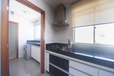 Apartamento à venda com 120m², 4 quartos e 3 vagasCozinha