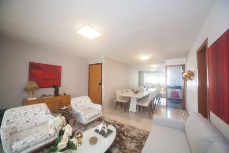 Apartamento à venda com 120m², 4 quartos e 3 vagassala de tv