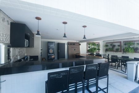 Apartamento à venda com 120m², 4 quartos e 3 vagasÁrea comum - Churrasqueira