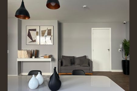 Apartamento para alugar com 30m², 1 quarto e sem vaga Apartamento para alugar com 30m², 1 quarto e sem vagaÁrea comum - Salão de festas