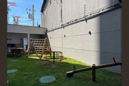 Apartamento para alugar com 30m², 1 quarto e sem vaga Apartamento para alugar com 30m², 1 quarto e sem vagaÁrea comum - Playground