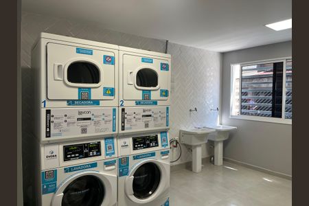 Apartamento para alugar com 30m², 1 quarto e sem vaga Apartamento para alugar com 30m², 1 quarto e sem vagaLavanderia