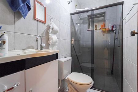 Casa de condomínio à venda com 70m², 2 quartos e 1 vagaBanheiro social 