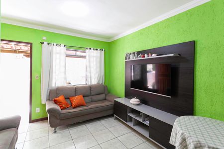 Sala de casa de condomínio à venda com 2 quartos, 70m² em Parque Xangri-lá, Contagem