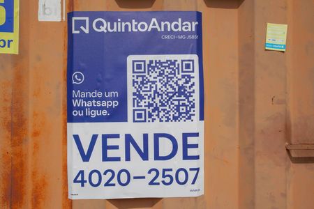 Casa de condomínio à venda com 70m², 2 quartos e 1 vagaFachada