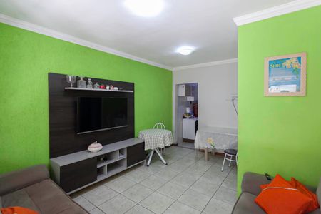 Sala de casa de condomínio à venda com 2 quartos, 70m² em Parque Xangri-lá, Contagem