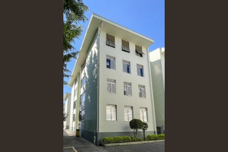 Apartamento à venda com 72m², 3 quartos e 1 vagaFachada + plaquinha