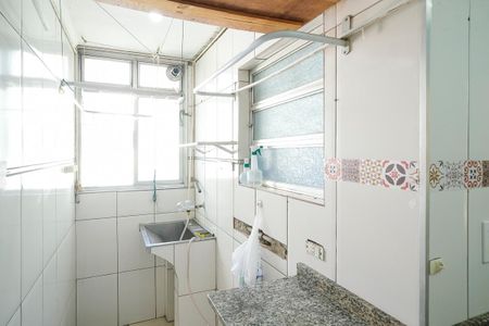 Apartamento à venda com 72m², 3 quartos e 1 vagaÁrea de serviço