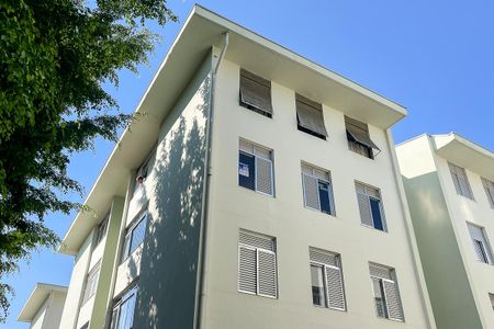 Apartamento à venda com 72m², 3 quartos e 1 vagaFachada + plaquinha