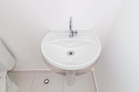 Apartamento à venda com 27m², 1 quarto e sem vagaDetalhe - Banheiro