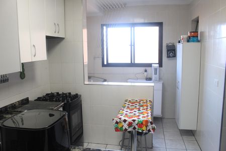 Apartamento à venda com 76m², 2 quartos e 1 vagaCozinha