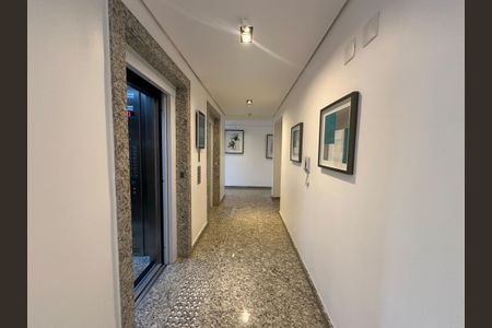 Apartamento para alugar com 50m², 1 quarto e 1 vagaHall de entrada