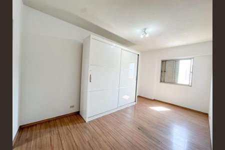 Apartamento para alugar com 105m², 3 quartos e 2 vagasSuíte