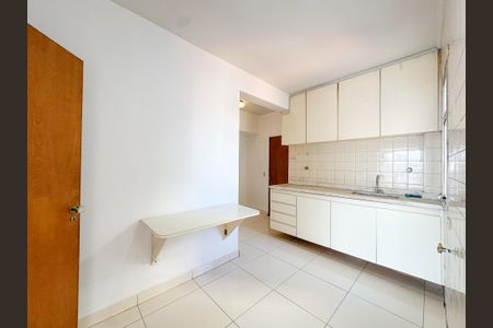 Apartamento para alugar com 105m², 3 quartos e 2 vagasCozinha