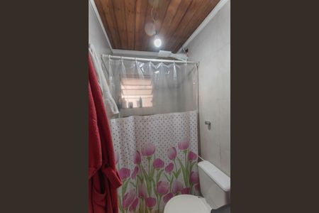 Casa para alugar com 128m², 2 quartos e 1 vaga Casa para alugar com 128m², 2 quartos e 1 vagaBanheiro