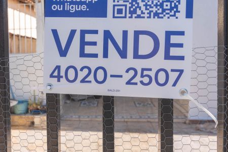 Casa para alugar com 128m², 2 quartos e 1 vaga Casa para alugar com 128m², 2 quartos e 1 vagaPlaquinha