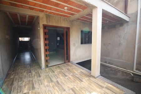 Casa à venda com 305m², 3 quartos e 2 vagasQuintal